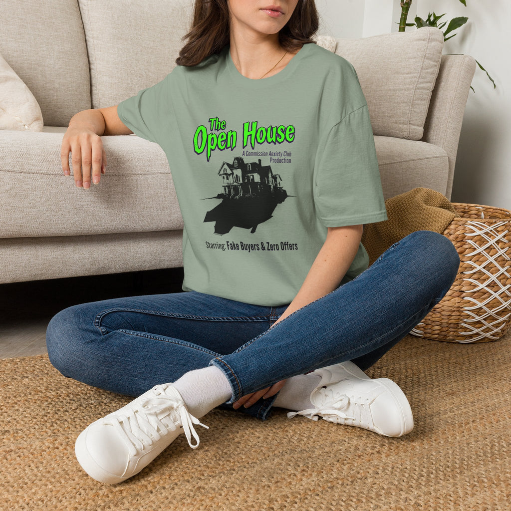Yes I can sell you hounted house, Funny Real estateT-Shirt — Everyday Real estate agent Life Graphic Tee