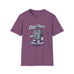 T-shirt Open Doors Close Deals T-Shirt — Real Estate Agent Funny Graphic Tee